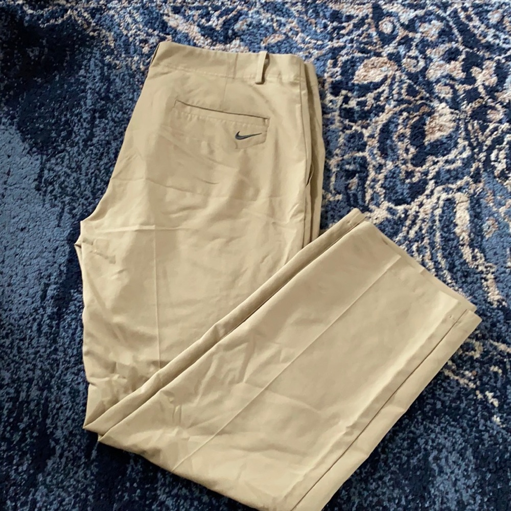 Nike golf standard fit men’s pants